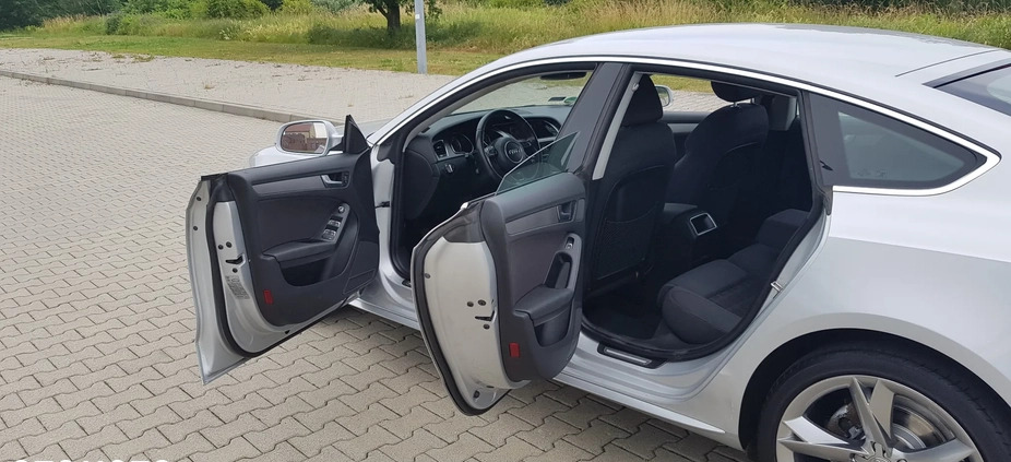 Audi A5 cena 47800 przebieg: 268600, rok produkcji 2012 z Legnica małe 466